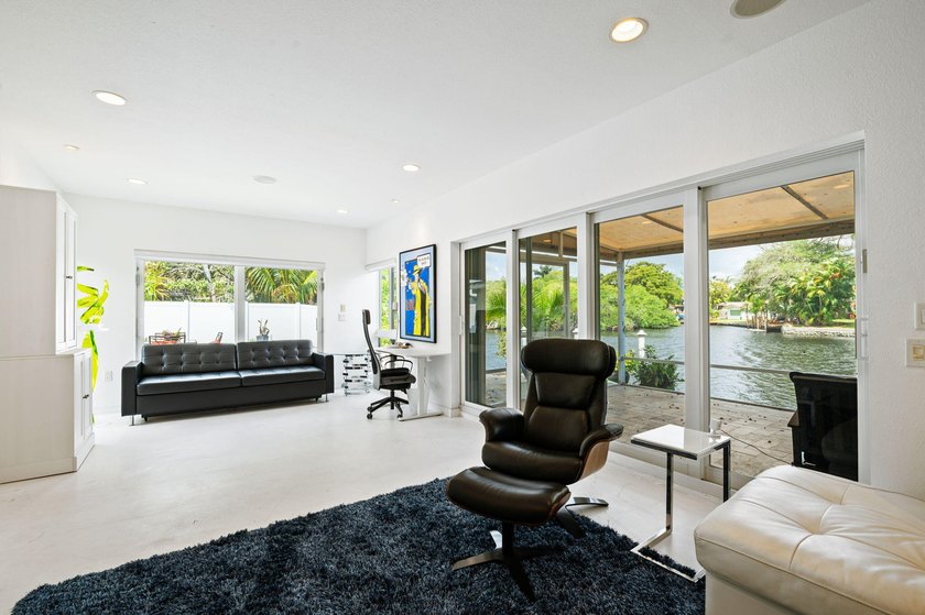 This tranquil waterfront oasis is for the those that desire a - photo 26