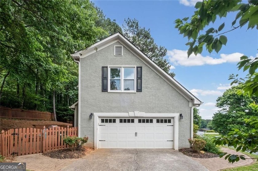 Welcome home to this stunning, move-in-ready 4-bedroom beauty - photo 6