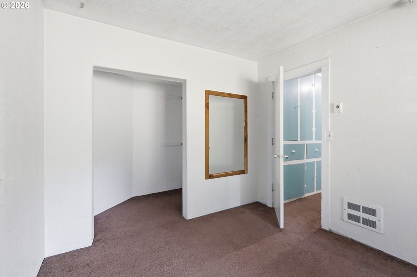 So much potential in this lovely riverfront property located - photo 26