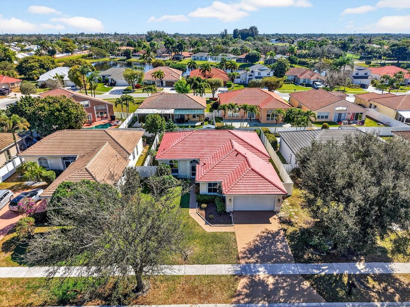 A BRAND NEW ROOF!!! Welcome to one of the best opportunities in - photo 46