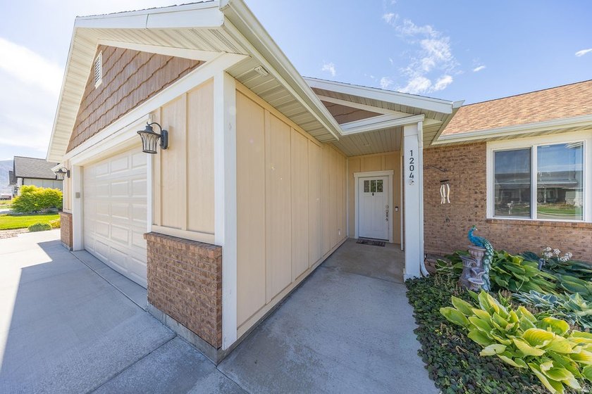 DID YOU MISS THE OPEN HOUSE? JUST CALL OR TEXT FOR YOUR OWN - photo 7