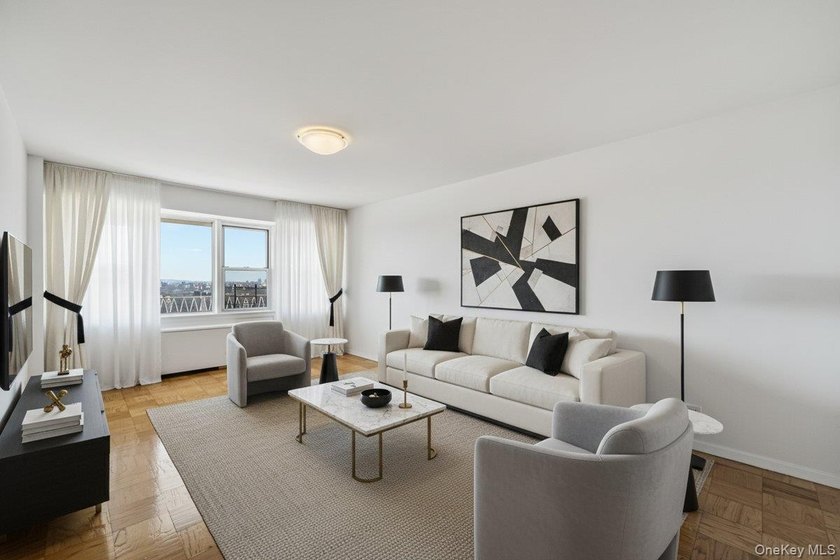 Move-in ready one bedroom Co-op at Premier House in the heart of - photo 4
