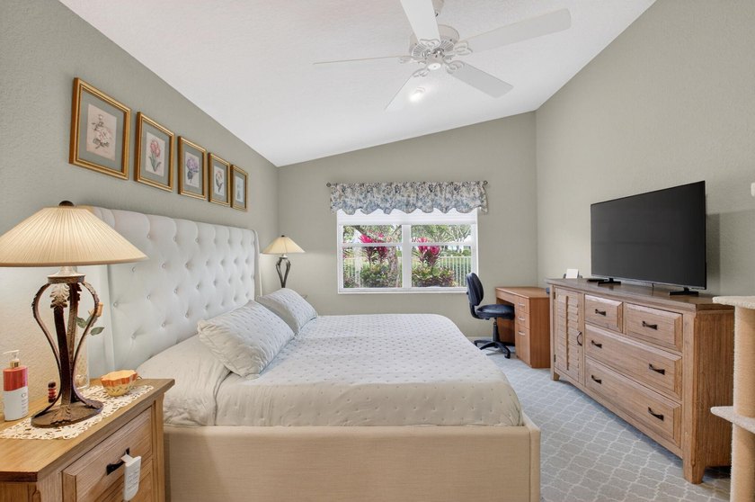 Beautiful 3BR/2BA Home in The Cascades of Boynton Beach Light - photo 20