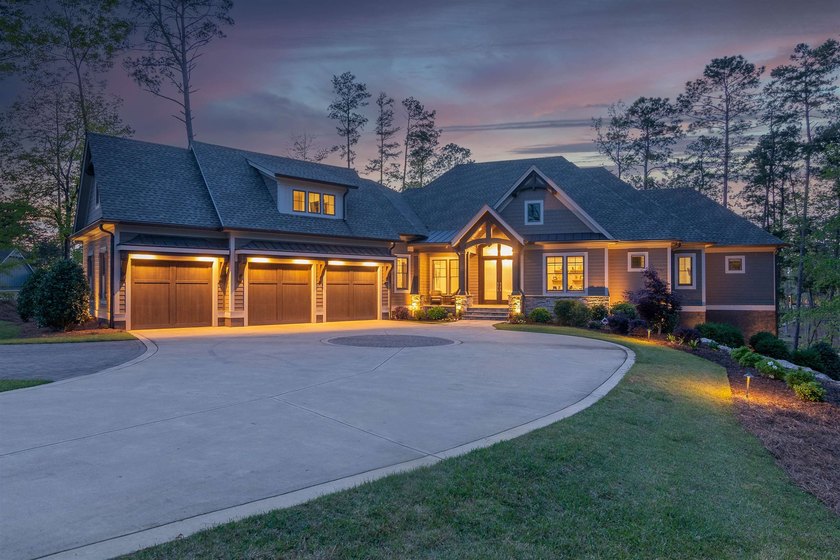 Welcome to your dream lake house at Horseshoe Bend in Reynolds - photo 3