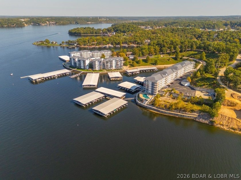 Welcome to effortless lakefront living at this beautifully - photo 46