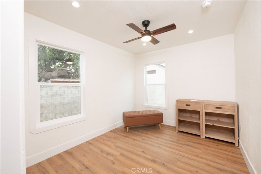 Pacific Park Location! This stunning home OFFERS: the perfect - photo 21