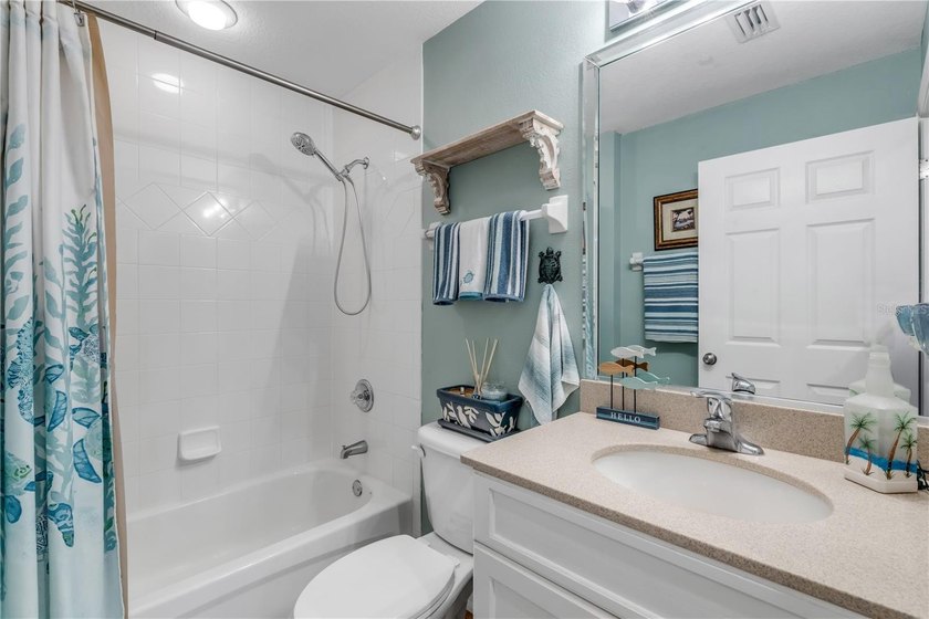 Located in the desirable Ocean Walk community this 2 bedroom, 2 - photo 31