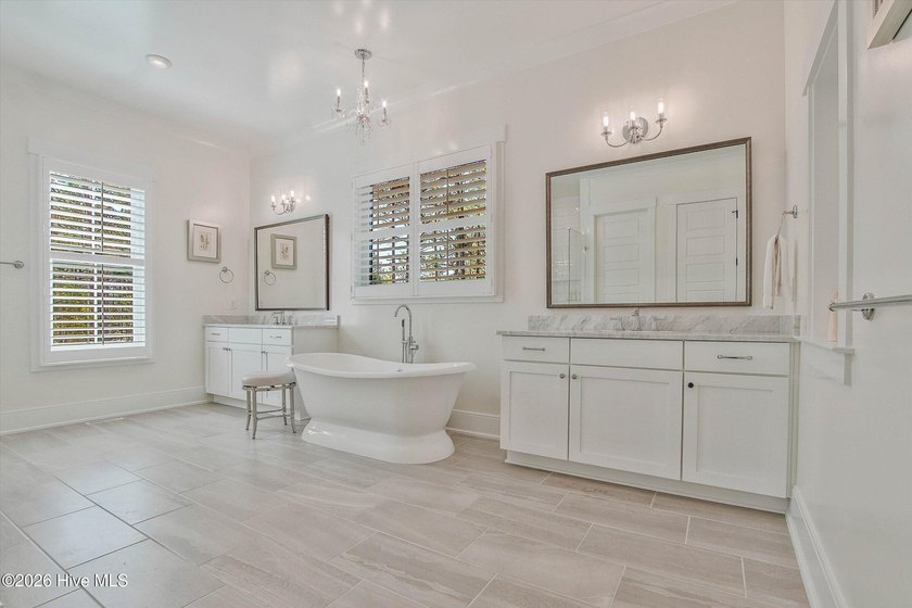 Welcome to 3 Ridgeland Street -- An Extraordinary Custom Home in - photo 34