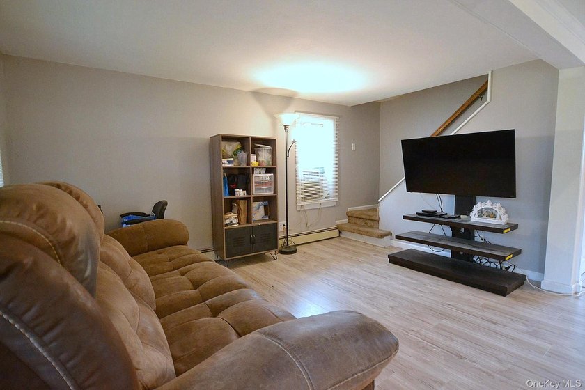 Welcome to 111 Fuller Ave in Islip! This charming, five-bedroom - photo 7