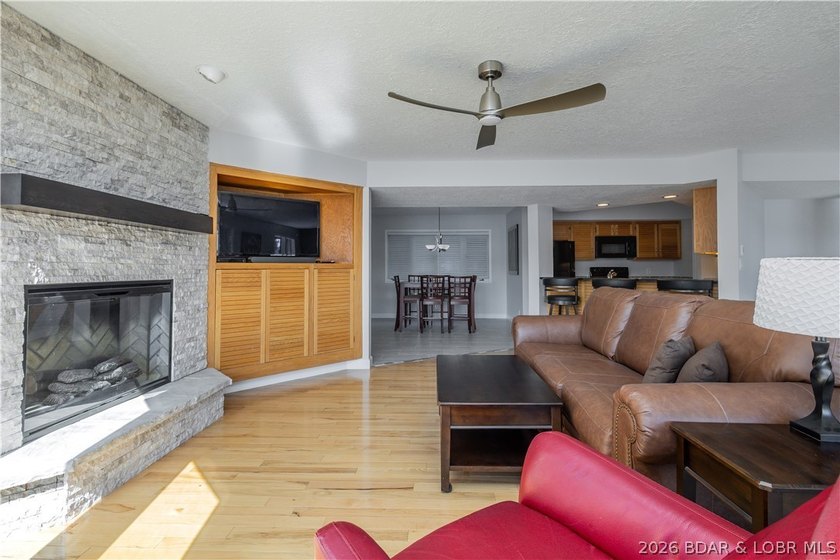 Your Family Lake House Awaits at the 3MM! Discover the perfect - photo 17