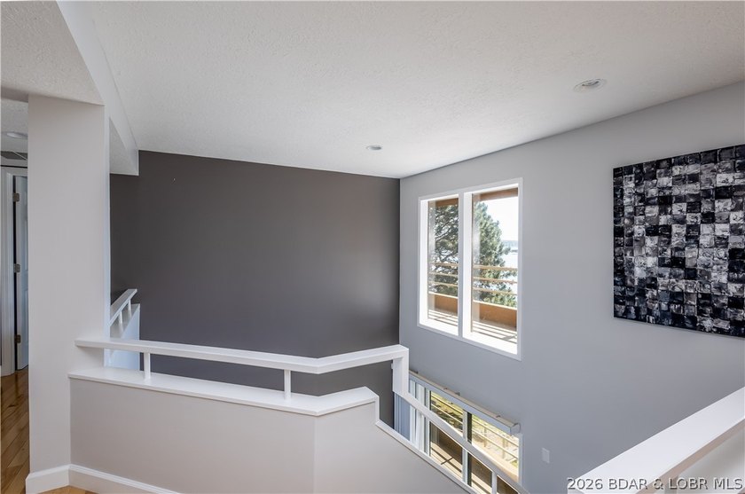 Your Family Lake House Awaits at the 3MM! Discover the perfect - photo 23