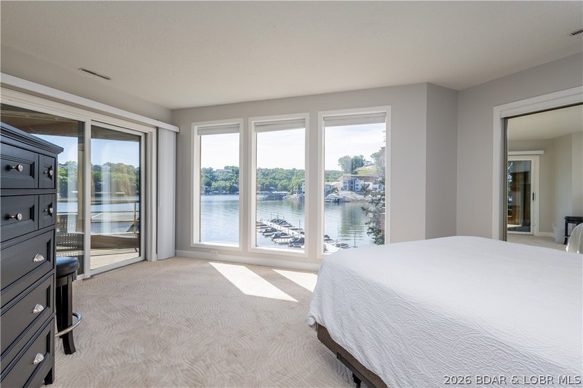 Your Family Lake House Awaits at the 3MM! Discover the perfect - photo 36