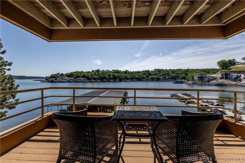 Your Family Lake House Awaits at the 3MM! Discover the perfect - photo 41