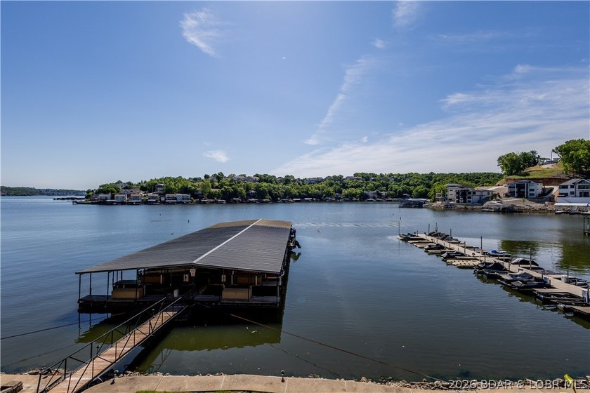 Your Family Lake House Awaits at the 3MM! Discover the perfect - photo 43