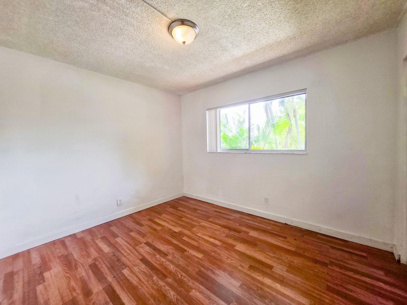 Live in the highly desirable Cascades of Lauderhill with this - photo 15