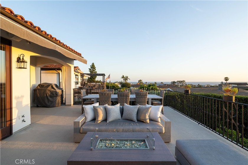 Perched in the coveted enclave of Corona Highlands, 420 De Sola - photo 16