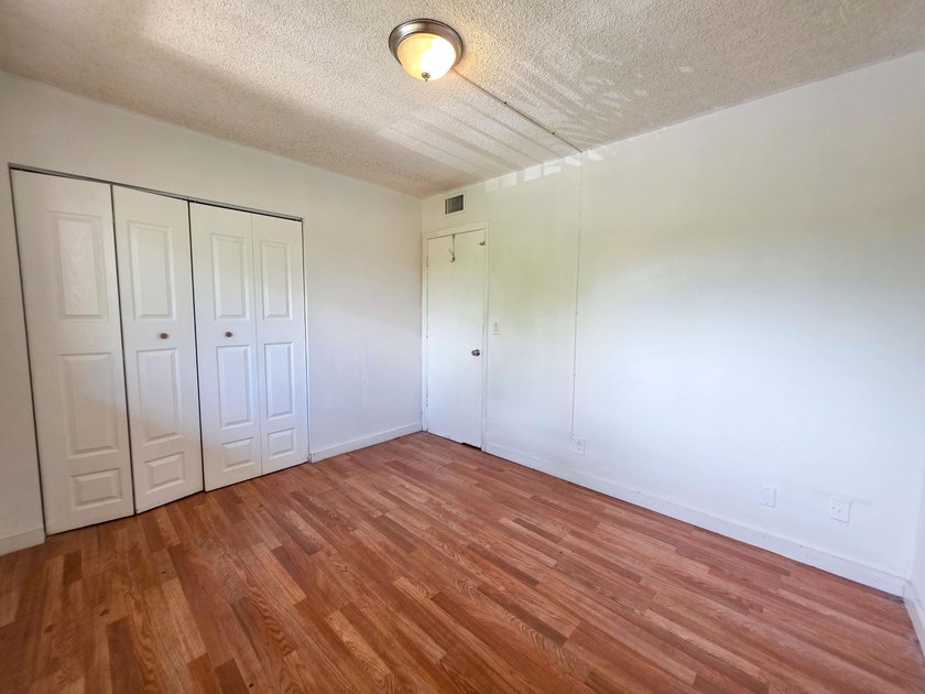 Live in the highly desirable Cascades of Lauderhill with this - photo 16
