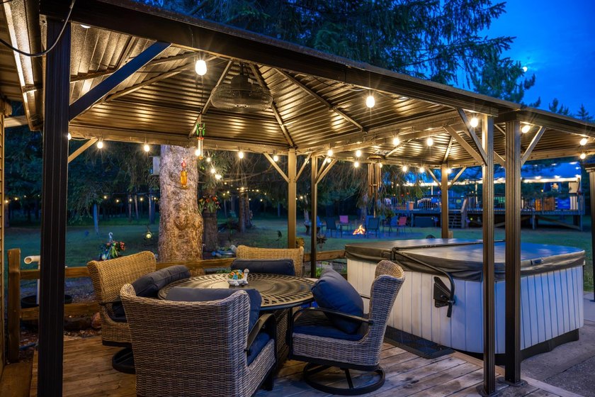 Tucked away on 6 secluded wooded acres, this 4BR, 2.5BA ranch - photo 17