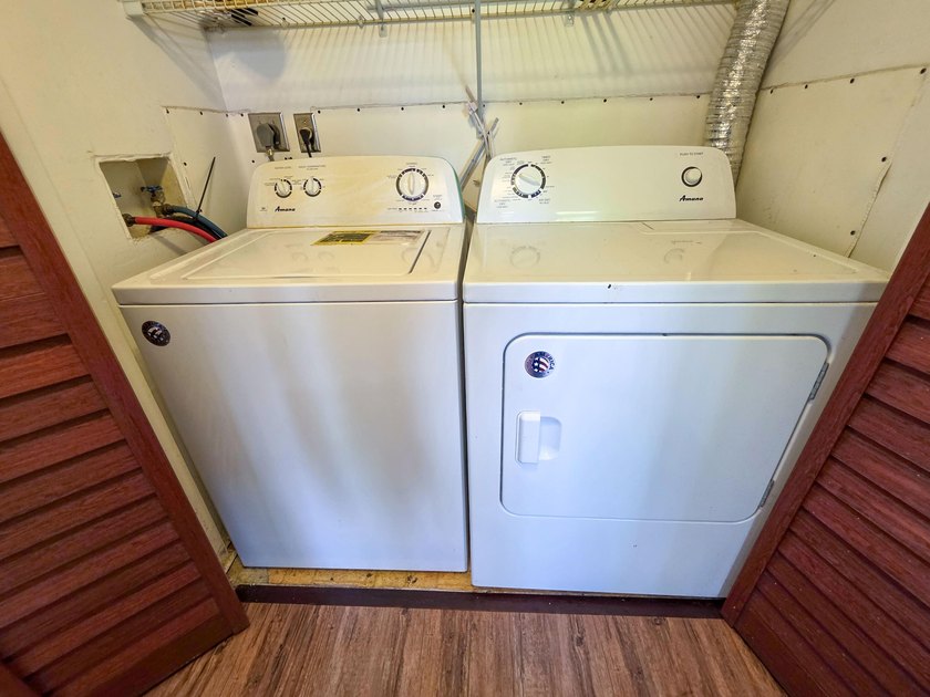 Live in the highly desirable Cascades of Lauderhill with this - photo 18