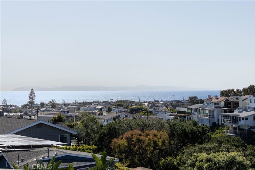 Perched in the coveted enclave of Corona Highlands, 420 De Sola - photo 19