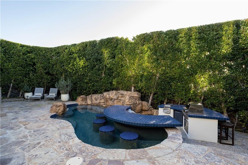 Perched in the coveted enclave of Corona Highlands, 420 De Sola - photo 31