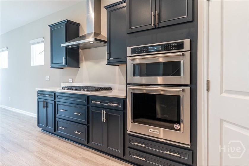 Get ready for a stunning new Stonebrook! This modern beauty - photo 14