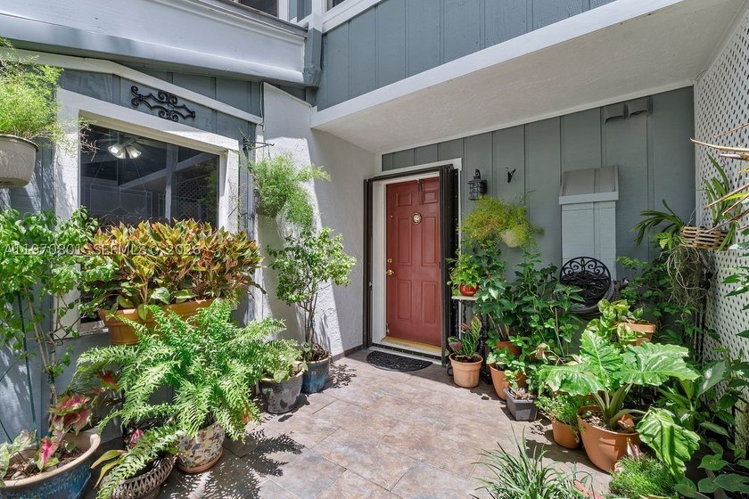 Enjoy unbelievable water views from your own private deck in - photo 4