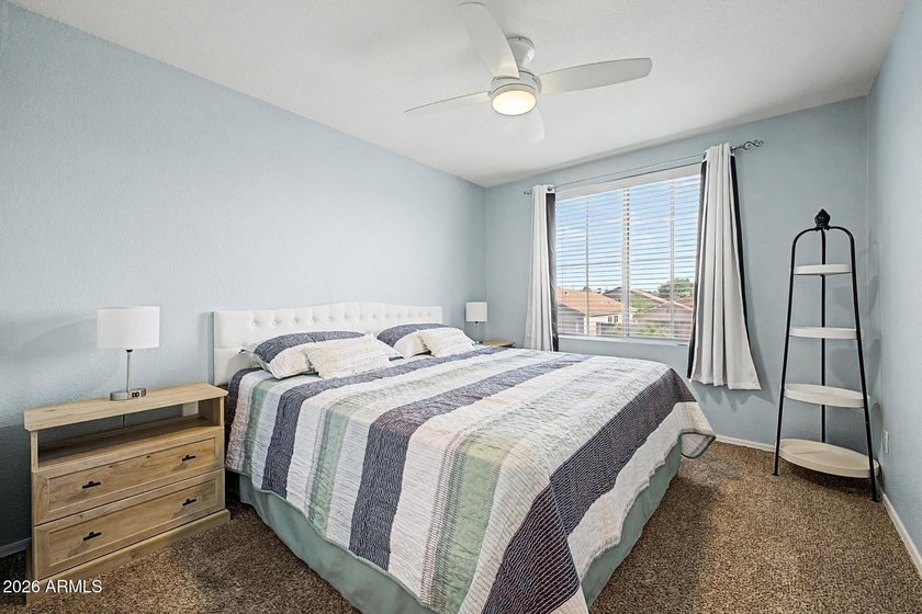Welcome to this beautifully maintained, original-owner residence - photo 24