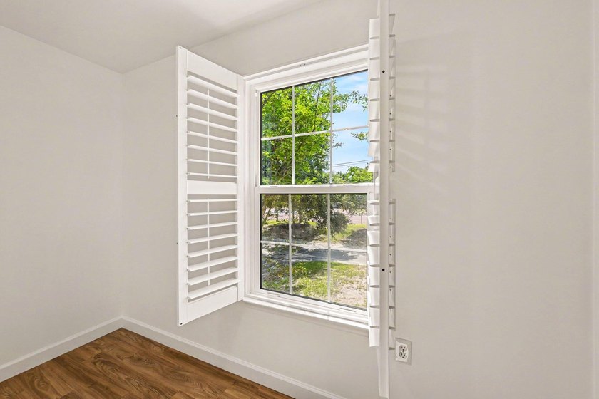 Welcome to this beautiful home in the heart of West Ashley - photo 27