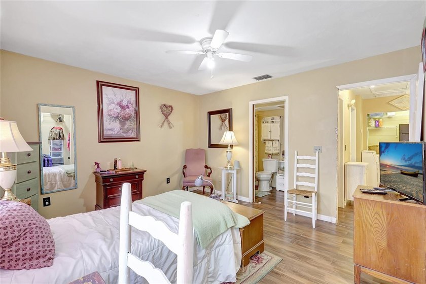 PRICE IMPROVEMENT *NO HOA - NO Deed Restrictions - NO Short-Term - photo 30