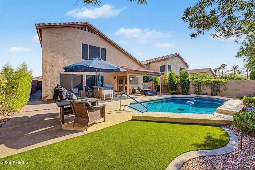 Welcome to this beautifully maintained, original-owner residence - photo 37