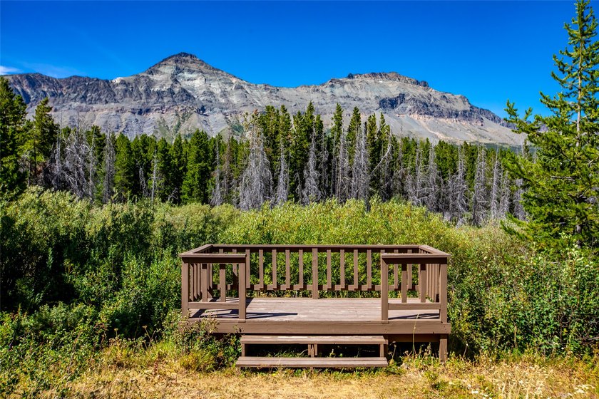 Summit Mountain Lodge is a rare Glacier-area legacy hospitality - photo 6