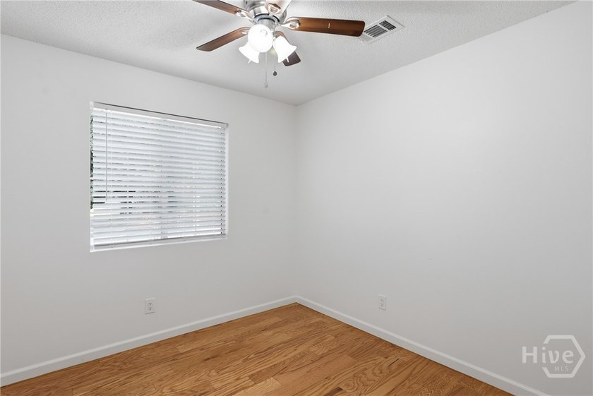 Located just minutes from Thunderbolt, this beautifully updated - photo 13