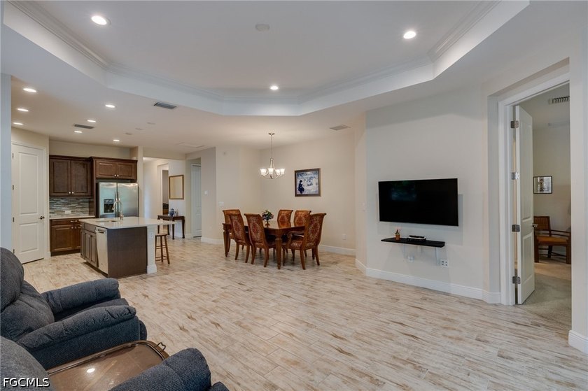 This attached villa in Windsong is move-in ready for you to - photo 14