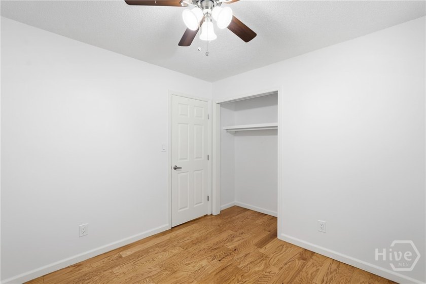 Located just minutes from Thunderbolt, this beautifully updated - photo 14