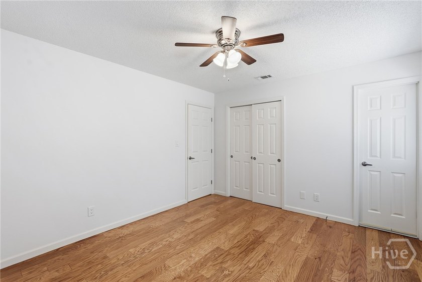 Located just minutes from Thunderbolt, this beautifully updated - photo 21