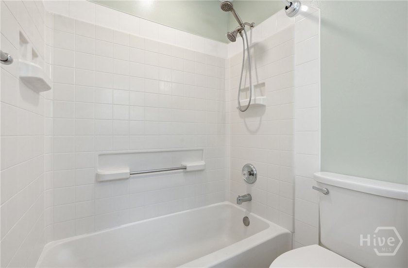 Located just minutes from Thunderbolt, this beautifully updated - photo 23