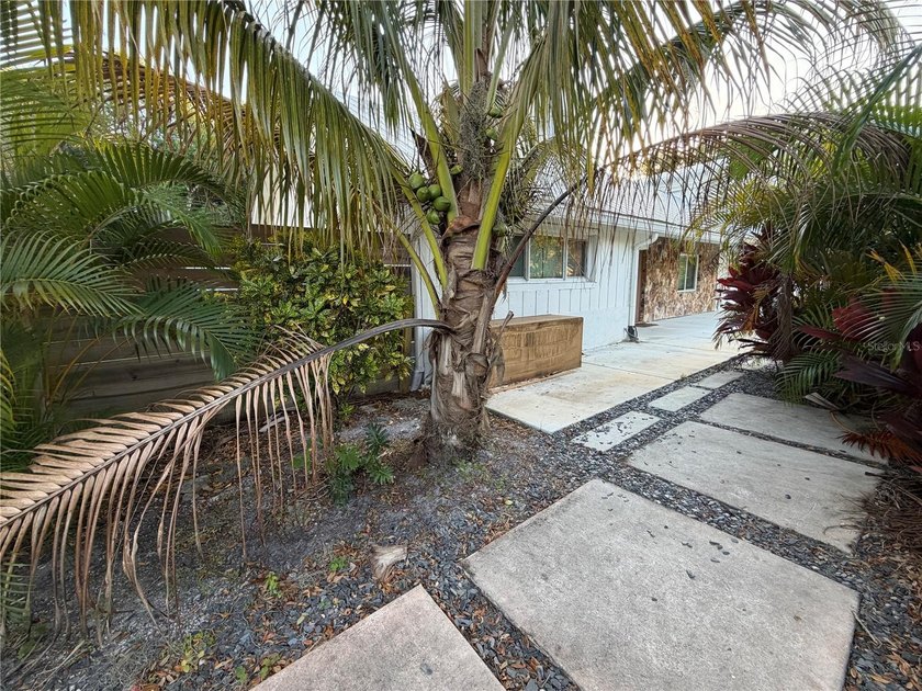 Under contract-accepting backup offers. Located in one of Fort - photo 7