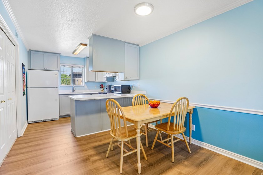 Move in ready Condo! Close to Utah Valley Hospital, BYU and - photo 4