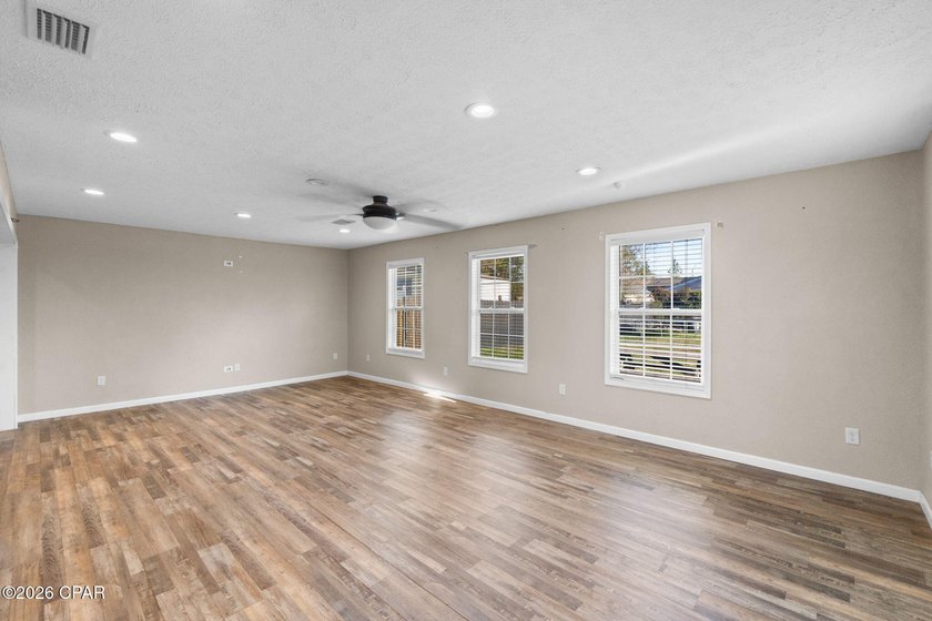 This wonderful four bedroom home is a great deal to any home - photo 14