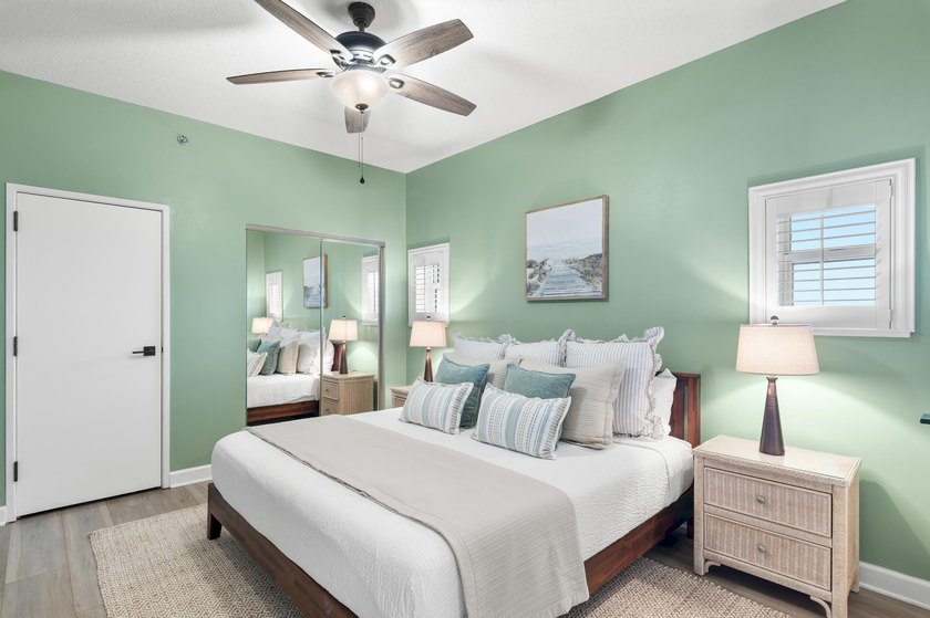 Experience breathtaking Gulf views from this beautifully - photo 16