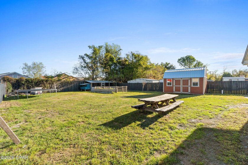 This wonderful four bedroom home is a great deal to any home - photo 29