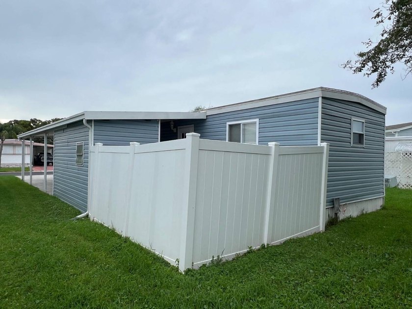 NEW LOWER PRICE! Location, location, location! Four Seasons - photo 4