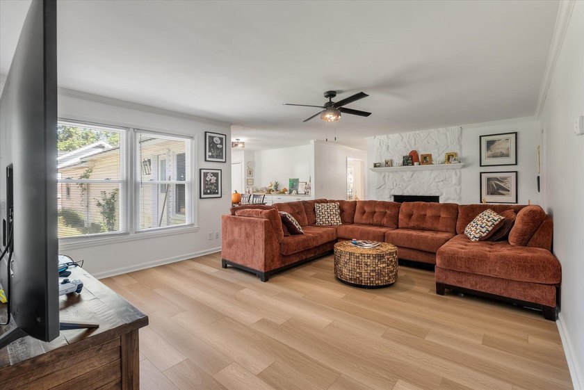 Welcome to 116 Palmetto Bluff Drive -- a beautifully renovated - photo 11