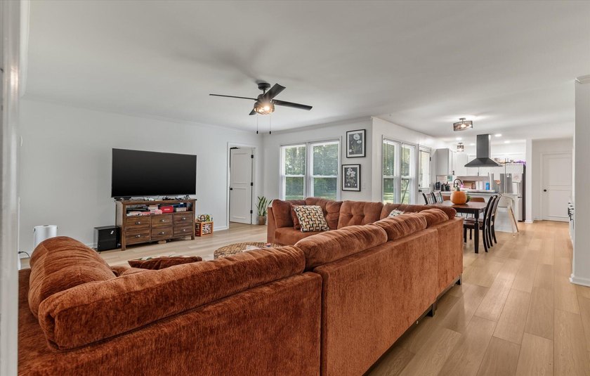 Welcome to 116 Palmetto Bluff Drive -- a beautifully renovated - photo 12