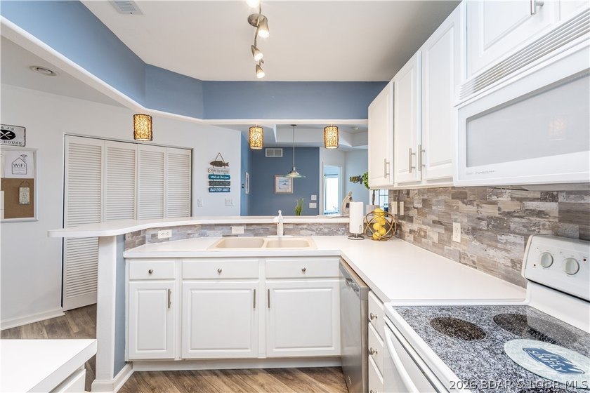 If you are looking for a condo with a view, this is it! This 2 - photo 16