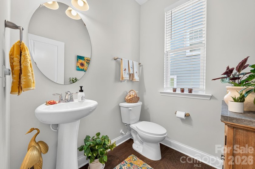 Welcome to this beautiful home in The Villages at Cramerton - photo 17
