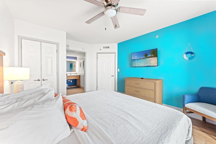 Welcome to this 2BR-2BA Oceanfront condo at the highly desirable - photo 19