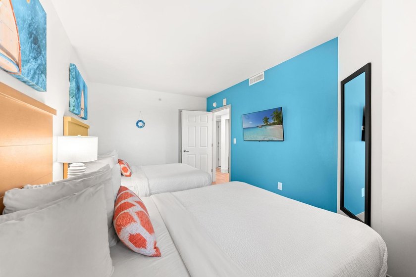 Welcome to this 2BR-2BA Oceanfront condo at the highly desirable - photo 20