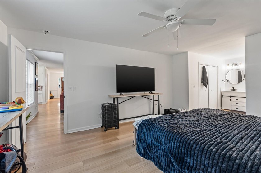 Welcome to 116 Palmetto Bluff Drive -- a beautifully renovated - photo 20